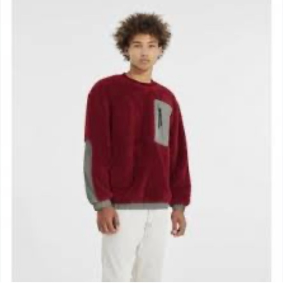 UGG Niko Sherpa Crewneck Sweater - Picture 9 of 9